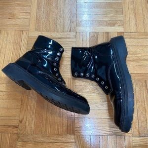 GLOSSY BLACK COMBAT BOOTS - LACES NOT INCLUDED